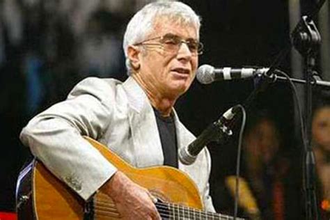 Intervista a mina su radio taranto. Categorie: