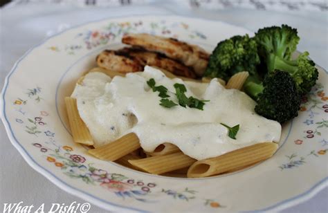 Cream cheese alfredo sauce is a quick, rich, and flavorful sauce made in under 15 minutes! What A Dish!: Cream Cheese Alfredo Sauce