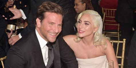 Bradley cooper invited around 2'000 lady gaga fans into the greek theater in los angeles to record the film sequence with shallow. Bradley Cooper klom bij Lady Gaga op het podium in Las ...