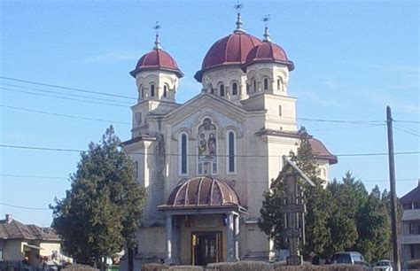 În acest an, postul sfinților apostoli petru și pavel începe pe 15 iunie și va dura până pe 11 iulie. Biserica Sfintii Apostoli Petru si Pavel din Targu Jiu ...