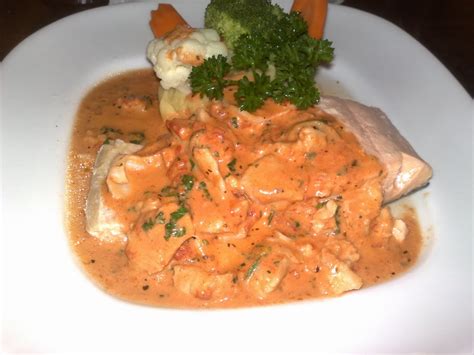 Shopping, shopping centres tanjung tokong. It's About Food!!: Mizi Bistro, Tesco Tanjung Pinang