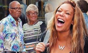 Wendy Williams Laughs Her Way Through Lunch With Her Parents Daily