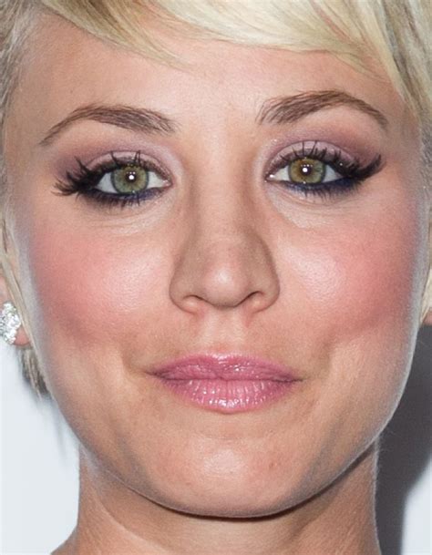 Close Up Of Kaley Cuoco At The 2014 Elle Women In Hollywood Awards