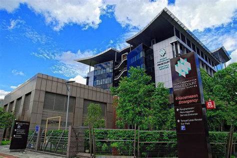 Prince court medical centre adalah rumah sakit bintang lima milik petronas yang lokasinya dekat menara kembar petronas di kuala. Prince Court Medical Centre - Kuala Lumpur | hospital