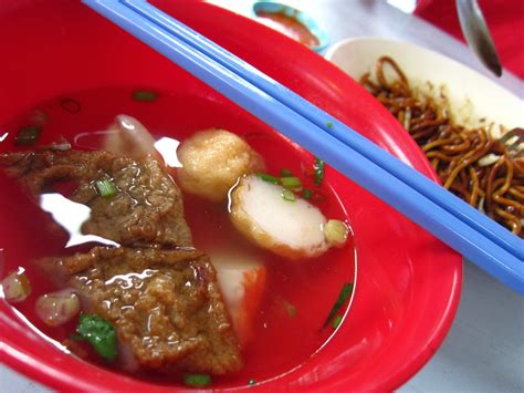 5.5 the chicken chop is superb! nurul jannah. Halalish Noms: Mee Daud Mat Jasak @ Ipoh