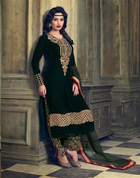 Salwar Kameez Pakistani Velvet Designer Suits