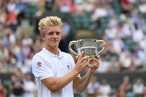 For more tennis, go to opencourt.ca. As promessas do tênis