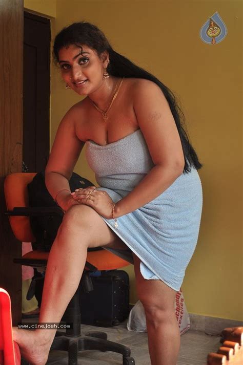 Anagarigam Tamil Movie Spicy Stills Photo 56 Of 92