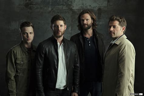 Jensen Ackles Network 🎃 On Twitter Supernatural Cast Supernatural Photoshoot Supernatural
