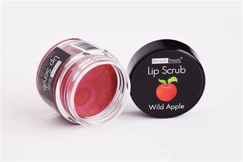 Flavored Lip Scrubs Whitewithstyle