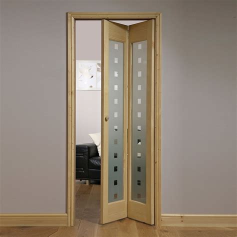 2 Panel Clear Pine Glazed Internal Bi Fold Door H1981mm W762mm
