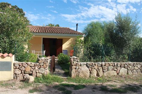 1 ländliche wohnung und fonds bestehend aus einem haus von rd. 32 Top Images Sardinien Haus Am Meer Kaufen - Haus auf ...