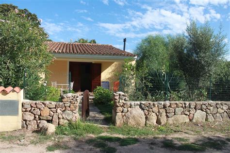 Eine immobilie auf sardinien ist mehr als nur eine kapitalanlage, es ist ein renditeobjekt. 32 Top Images Sardinien Haus Am Meer Kaufen - Haus auf ...