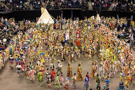 2019 manito ahbee international pow wow rbc convention centre
