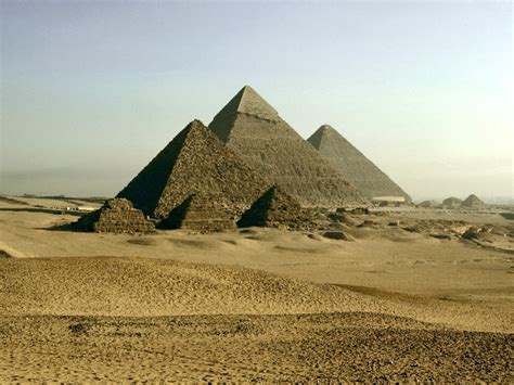Desert Pyramids Of Giza 720p Monument Ancient Egypt Pyramid Hd