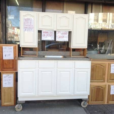 It's often a key part to making a house a home. Discount Cabinet Sets - Woodhaven Cabinets, Inc (78-12 ...