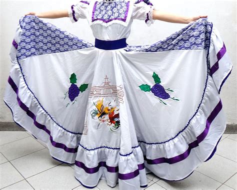 Traje Tipico De Aguascalientes Pares