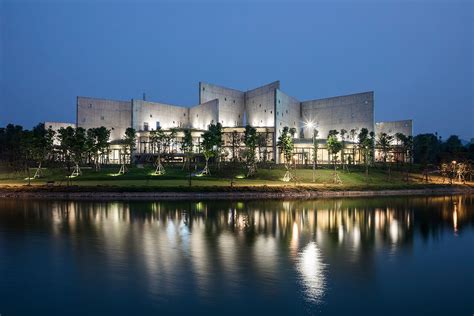 Viettel post's delivery network covers 63 provinces and cities in vietnam. Photos Viettel's New Offside Studio Is a Fusion of ...