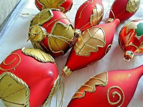 Hand Decorated 9 Red And Gold Glass Christmas Ornaments Mint And Beautiful Ebay