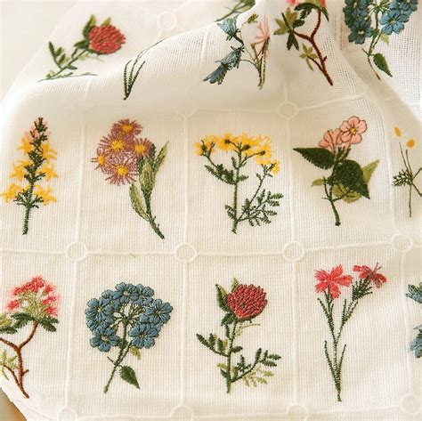 Floral Embroidered Cotton Fabricquilting Fabricdesigner Etsy Quilt