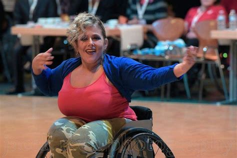 Elien Bervoets Is A Beautiful 29 Year Old Wheelchair Dancer Belgium Shes Paralyzed From The