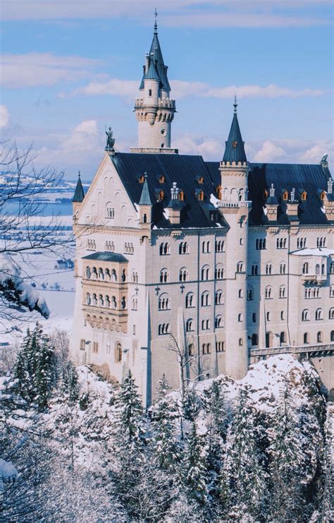 𝐀𝐮 𝐧𝐨𝐦 𝐝𝐞 𝐥𝐚𝐫𝐭 On Twitter In 2020 Neuschwanstein Castle