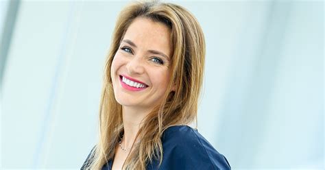 Bliżniak w malowniczej stolicy polskich dom wolnostający z ładną działką na uboczu. Anna Dereszowska przeprowadza się na Mazury. Planuje nowy ...