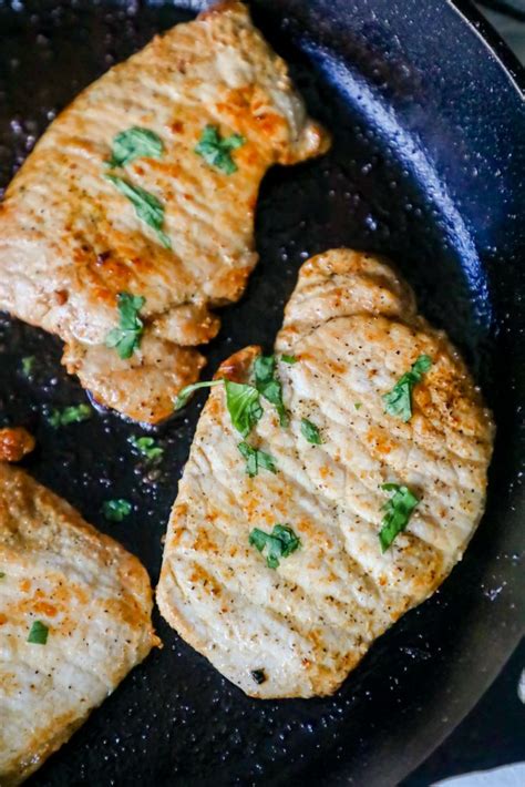 These ranch pork chops are coated in savory seasonings then grilled to perfection. Thin Inner Cut Porkchops Receipe : The Best Pan Fried Pork ...