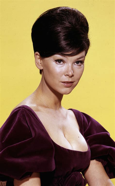 Yvonne Craig Actress Who Played Batgirl Dead At 78 E News
