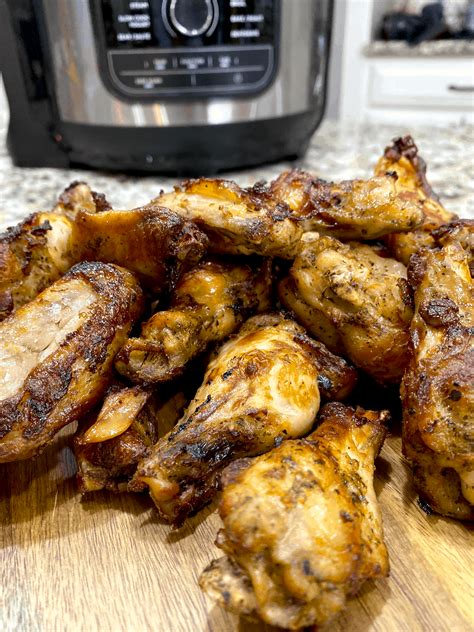 Frozen Chicken Wings In The Ninja Foodi - From Frozen To ...