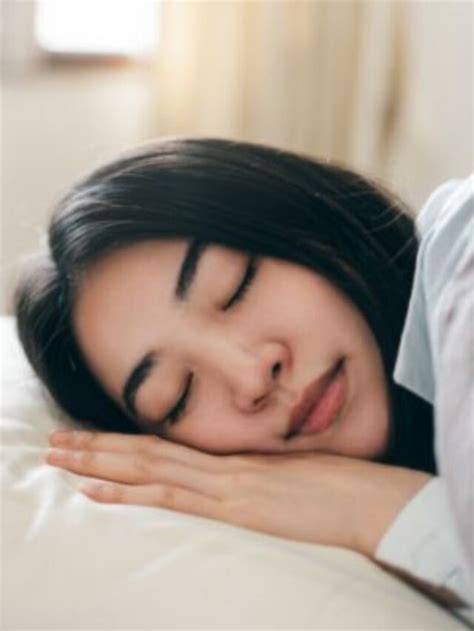 Fall Fatigue Here Are 10 Effective Power Napping Techniques Womenio