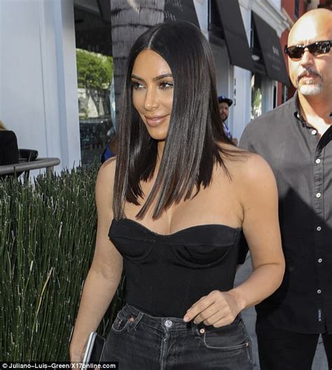 Korean hair models have more than one brush in their styling arsenal, and that's what makes their hair healthier. Kim Kardashian shows off new shorter hair | Daily Mail Online