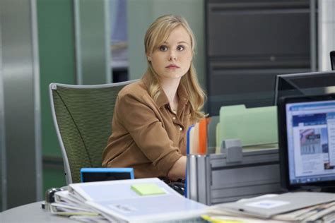 Actress Alison Pill Deals With Newsrooms Final Deadline The Star