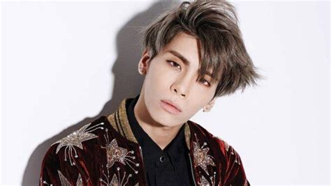 k pop star jonghyun dies