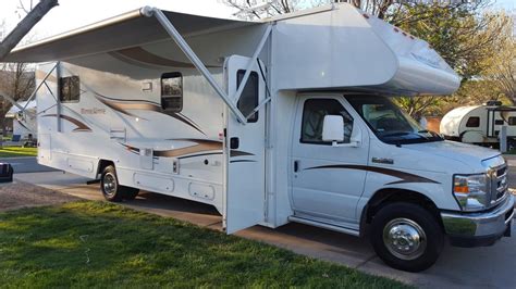 2015 winnebago minnie winnie 31h rvshare