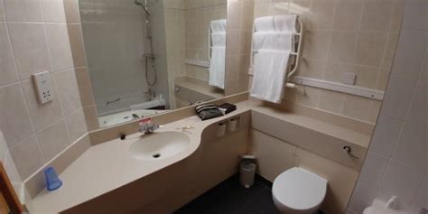Otelin konumu bridge inn yatton, bristol (yatton) konaklamanızda, clevedon mahkemesi ile yakın mesafede sizi yemek restoranda bridge inn yatton misafirlerine yemek servisi verilmektedir. The Bridge Inn (Yatton) - Reviews, Photos & Price ...
