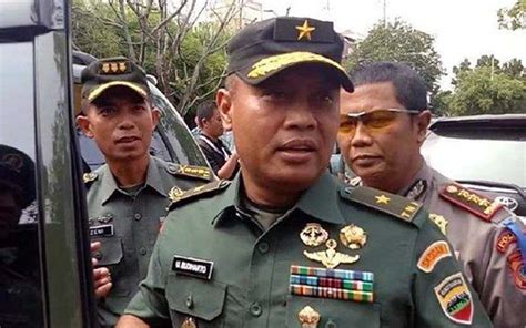Indoleft Families Sue Tni Chief Over Promotion Of Officer Involved In