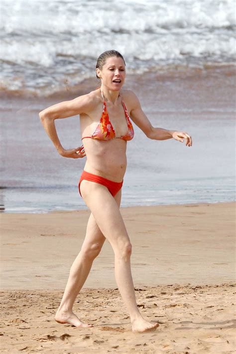 Beach Paparazzi Julie Bowen OOps Best Of Celebs