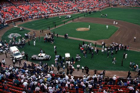 This Day In Baseball History The Loma Prieta Earthquake Disrupts Game