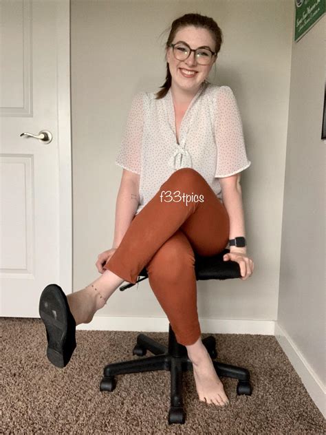 POV: your therapist wants to dedicate this session to exploring your