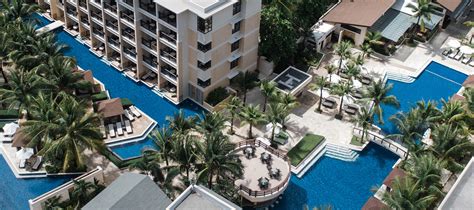 Henann Garden Resort Boracay And Swimming Pool