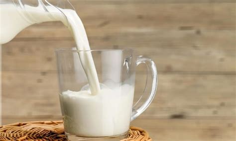 Penting juga menjaga tulang anda tetap kuat melalui metode lain seperti. 10 Manfaat Susu Murni untuk Kesehatan, Tak Cuma Buat Tulang