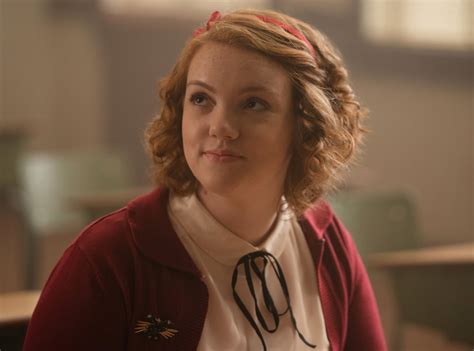 stranger things star shannon purser comes out as bisexual e news