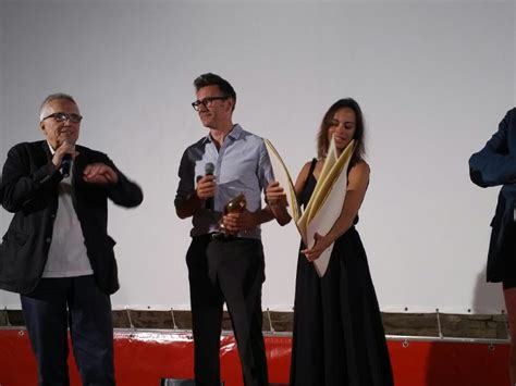 Jun 22, 2021 · marco bellocchio, che al prossimo festival di cannes presenterà il suo documentario marx può aspettare, riceverà anche l'onore della palma d'oro alla carriera. L'Oscar Michel Hazanavicius in Val Trebbia: "Un'oasi di ...