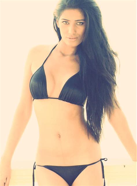 10 hottest pictures of poonam pandey on twitter indiatv news masala news india tv