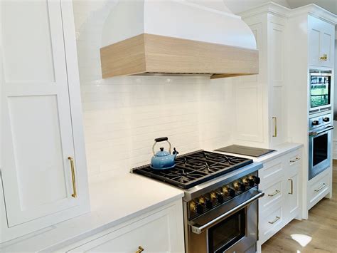 Front row kitchens would love to work with you to produce the kitchen you've been dreaming of. Portfolio | Custom Kitchen Cabinets | Stamford, CT & New Canaan, CT | Fairfield, CT & Wilton, CT