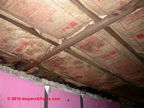 One of the top reasons that people will insulate their basement ceilings is to add a sound barrier between the lower level and the main floors. Insulate Basement Ceiling Faced Or Unfaced - Small House ...