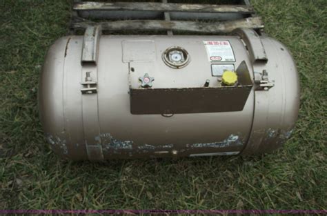 Manchester Gallon Propane Tank With Gauge In Pleasant Hill MO Item B Sold Purple Wave