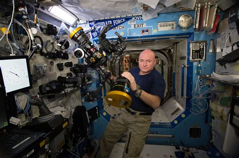 Las Incre Bles Fotos De La Tierra Que El Astronauta Scott Kelly Tom Desde El Espacio Sopitas Com