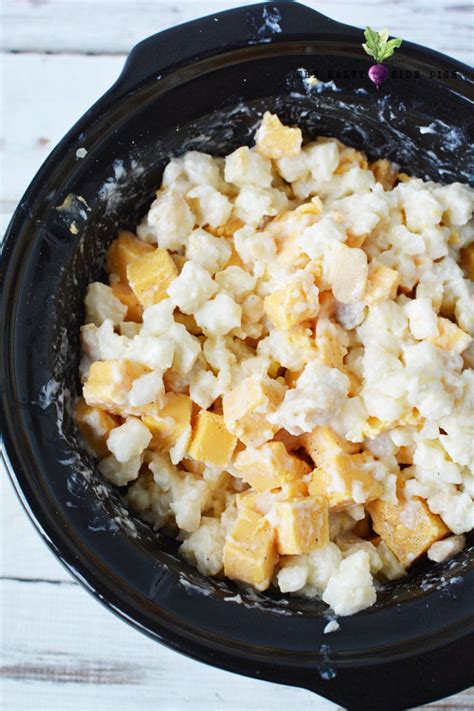 Everyone demolished the velveeta cheesy bacon hash brown bake and i was left with an empty pan. Ultimate Crock Pot Cheesy Potatoes Made with Hash Browns
